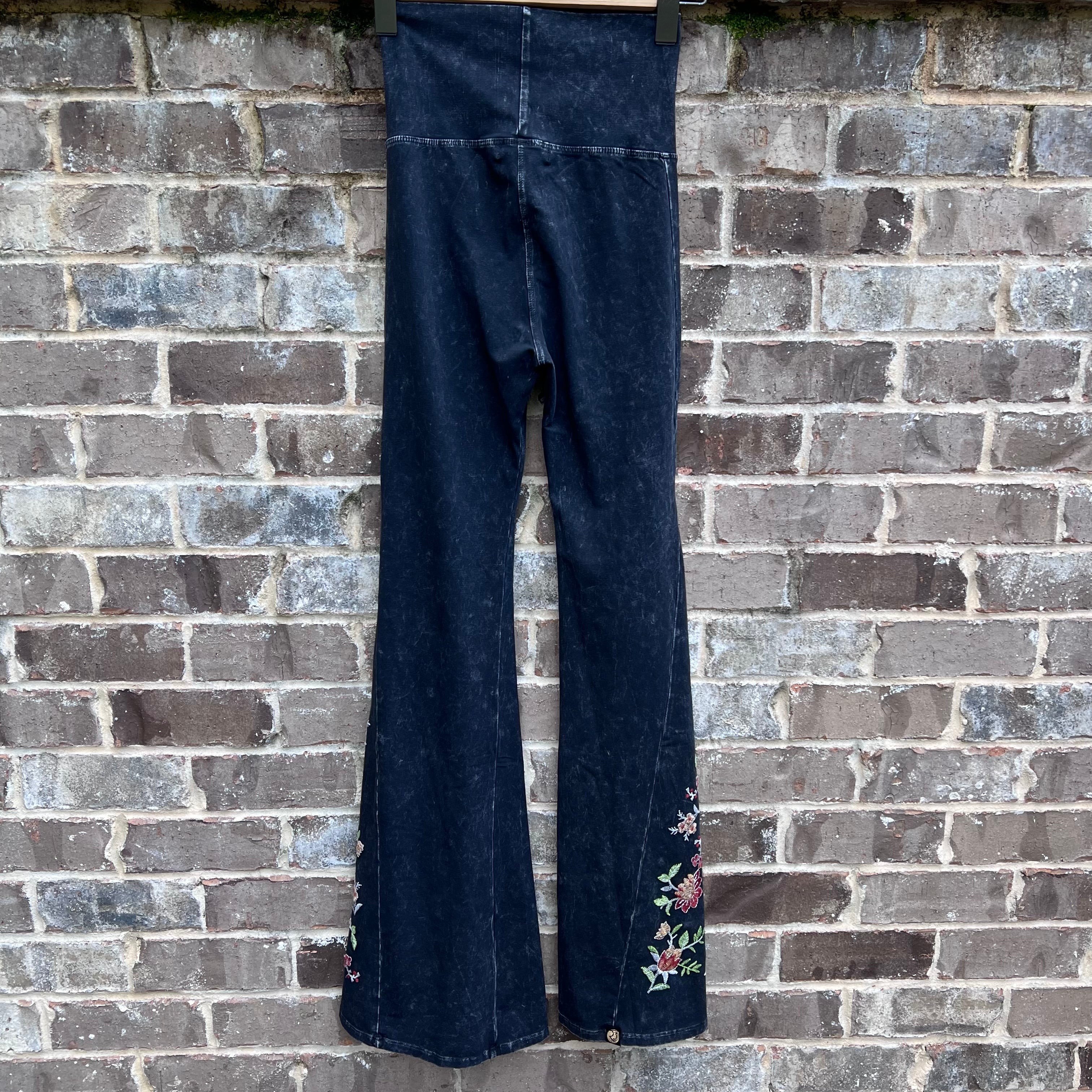 9 to Whenever Flare Leggings