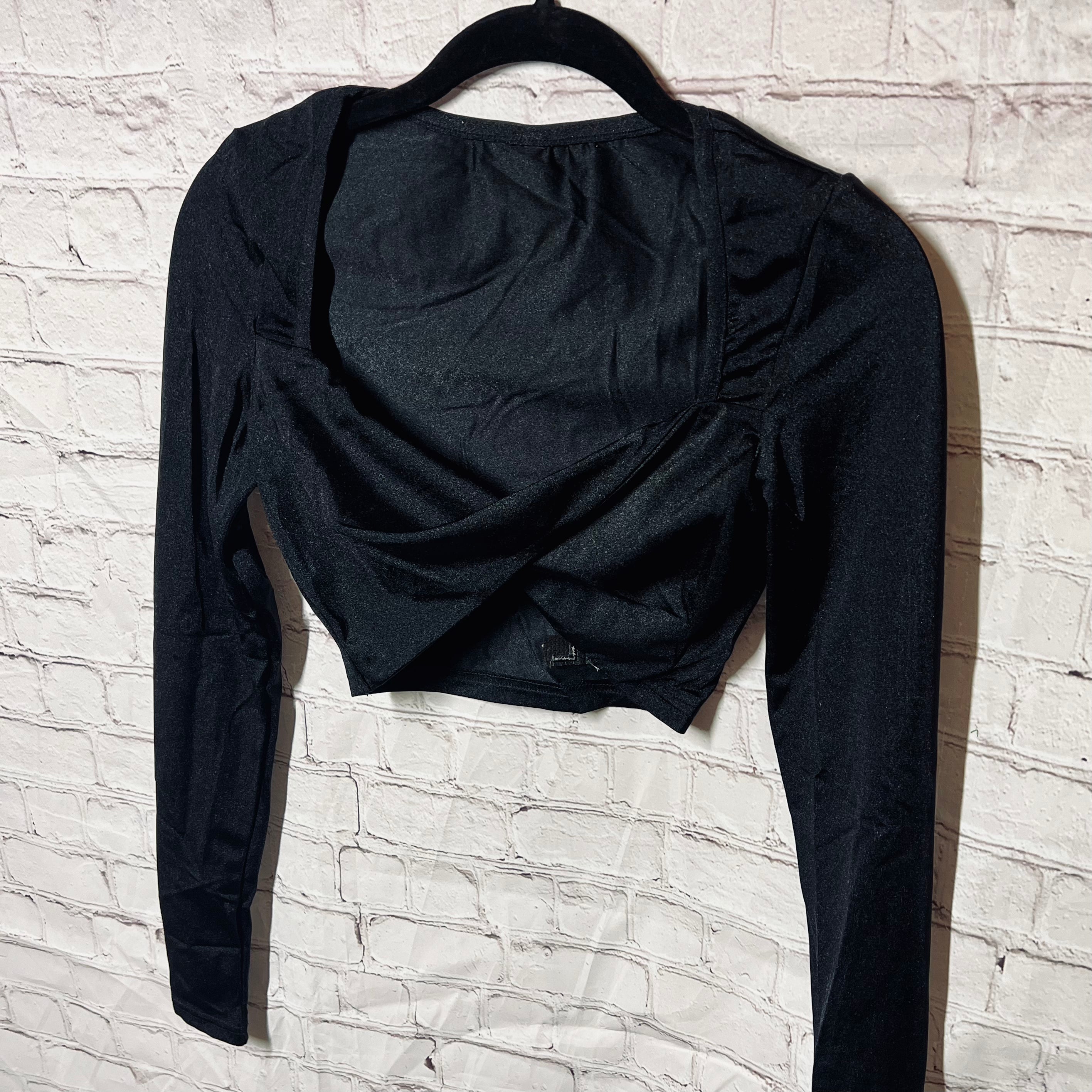 Twist Front Long-Sleeve Crop