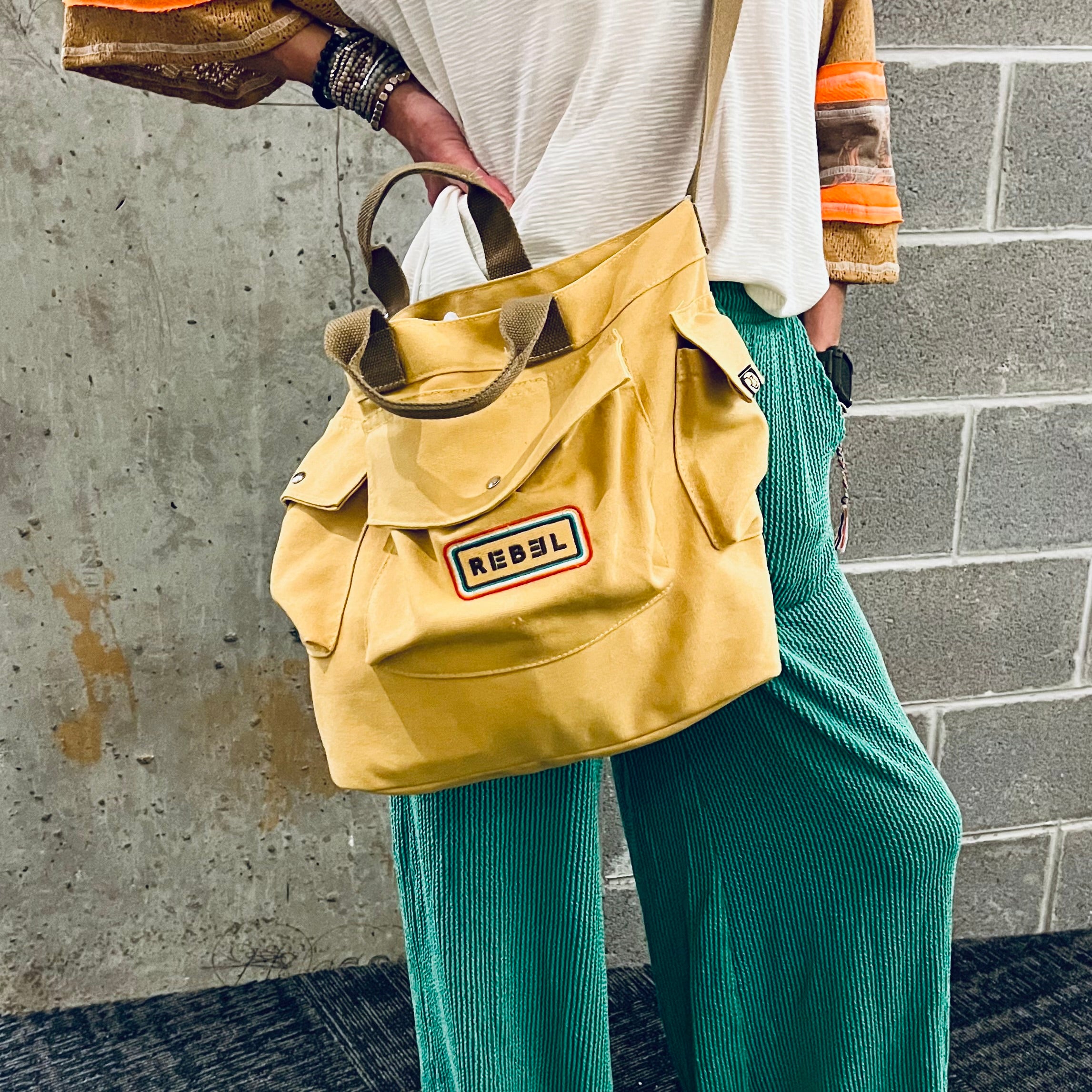 Glow Getter Tote