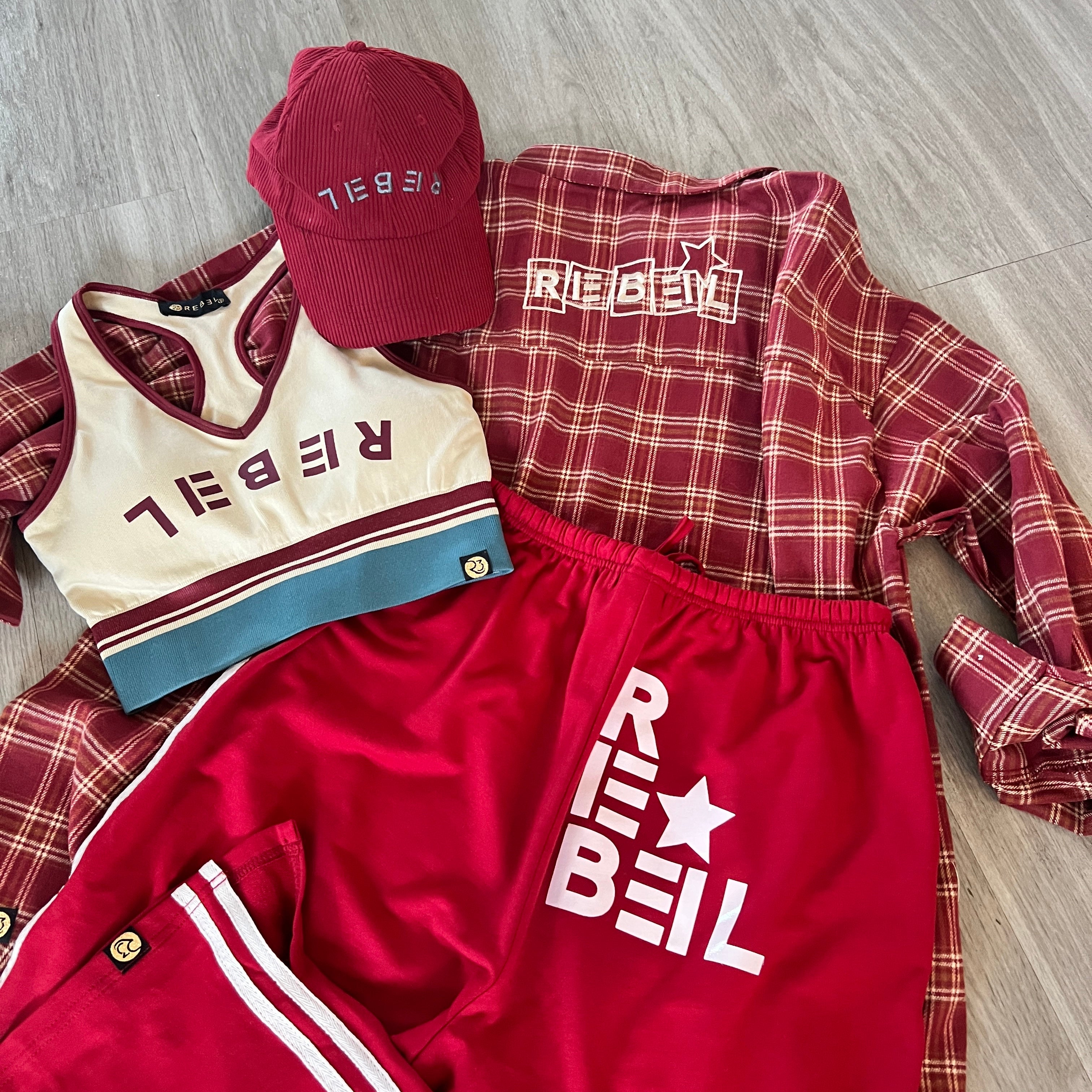 The Essential Track Pant – Merlot