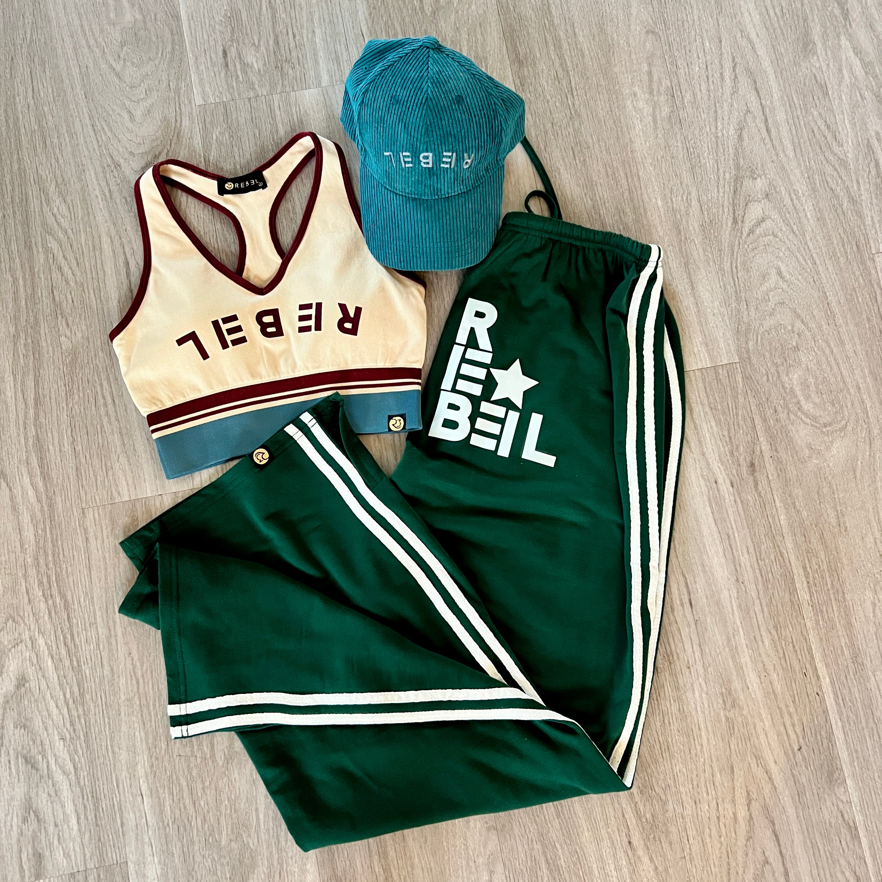The Retro REB3L Brami – Sandstone Stripe